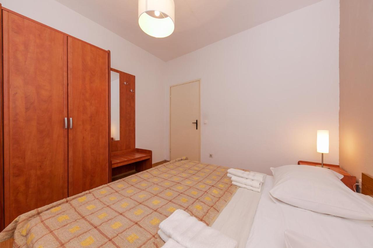 Apartments Mate Vinišće المظهر الخارجي الصورة