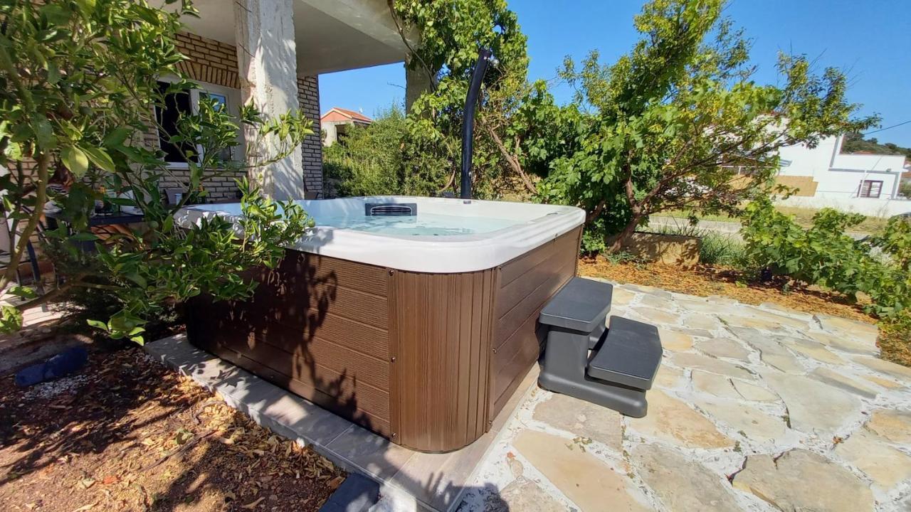 Apartments Mate Vinišće المظهر الخارجي الصورة