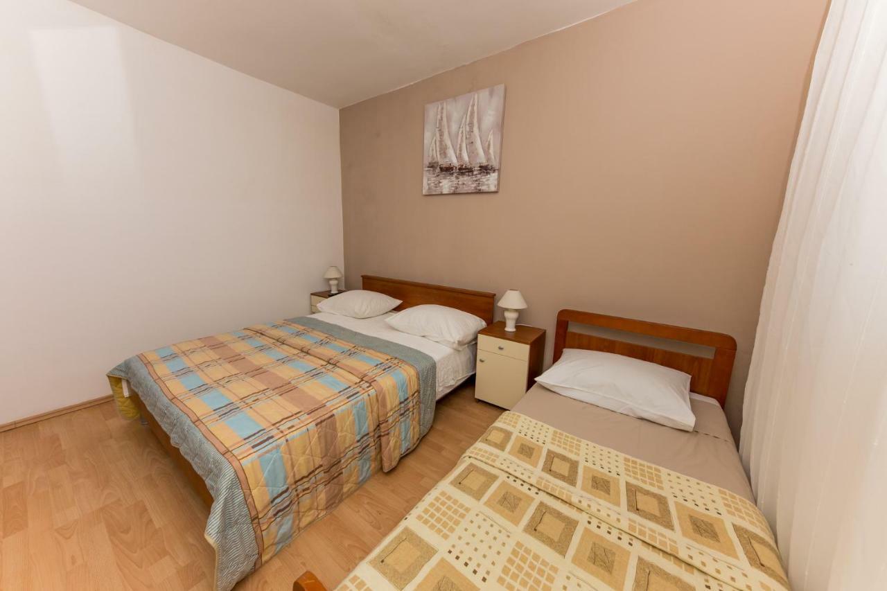 Apartments Mate Vinišće المظهر الخارجي الصورة