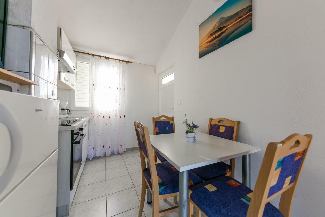 Apartments Mate Vinišće المظهر الخارجي الصورة